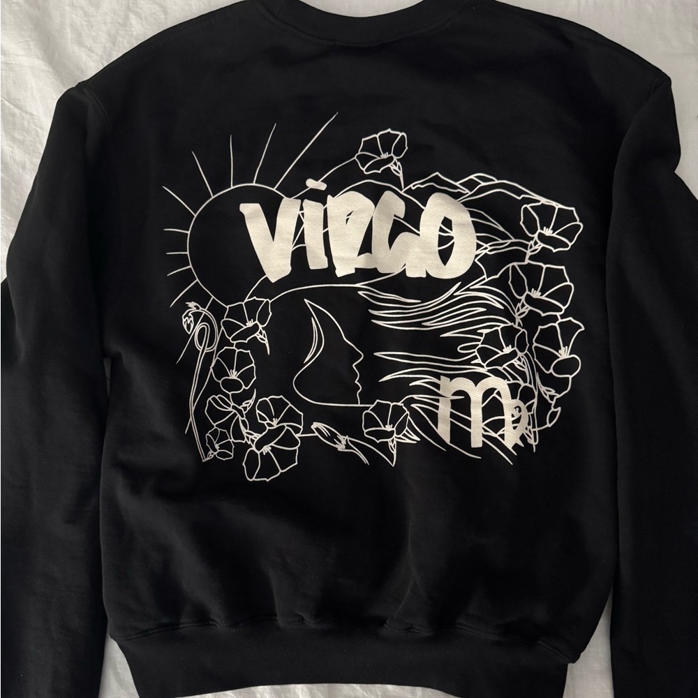 LIKE NEW Good American Black Virgo sweatshirt